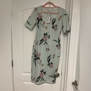 New with tags, Ted Baker Magieyy Elderflower Notch bodycon Dress Mint Size 2